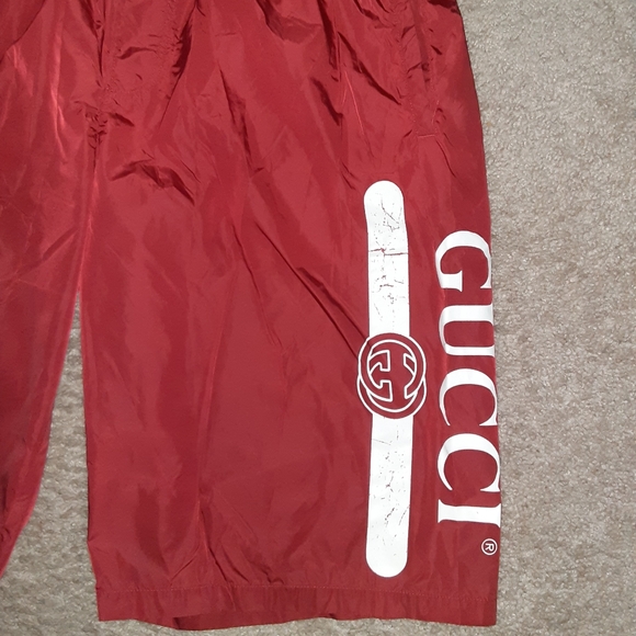 MEN'S GUCCI RED SWIM TRUNKS - Picture 7 of 8